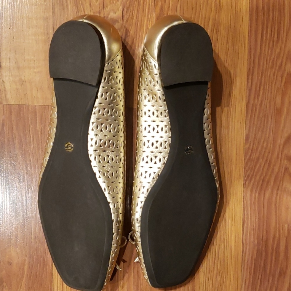 A.N.A GoldBallet Style Shoes with Cut Out Design - Picture 3 of 4